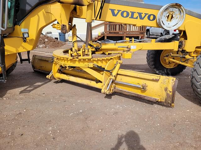 Image of Volvo G720B equipment image 2