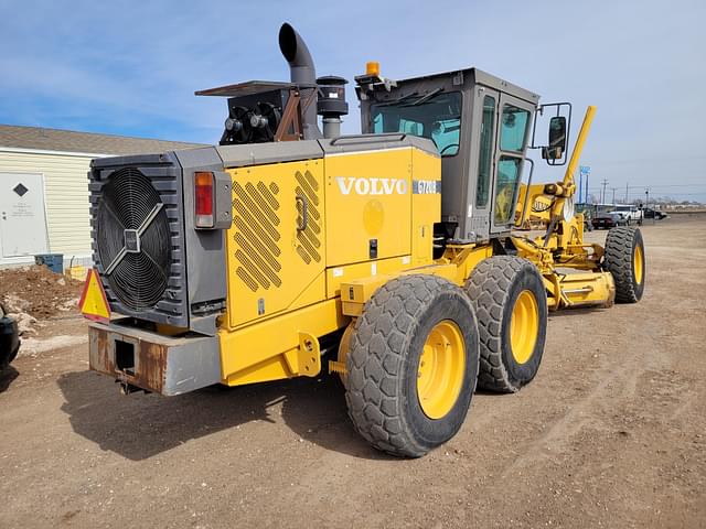 Image of Volvo G720B equipment image 3