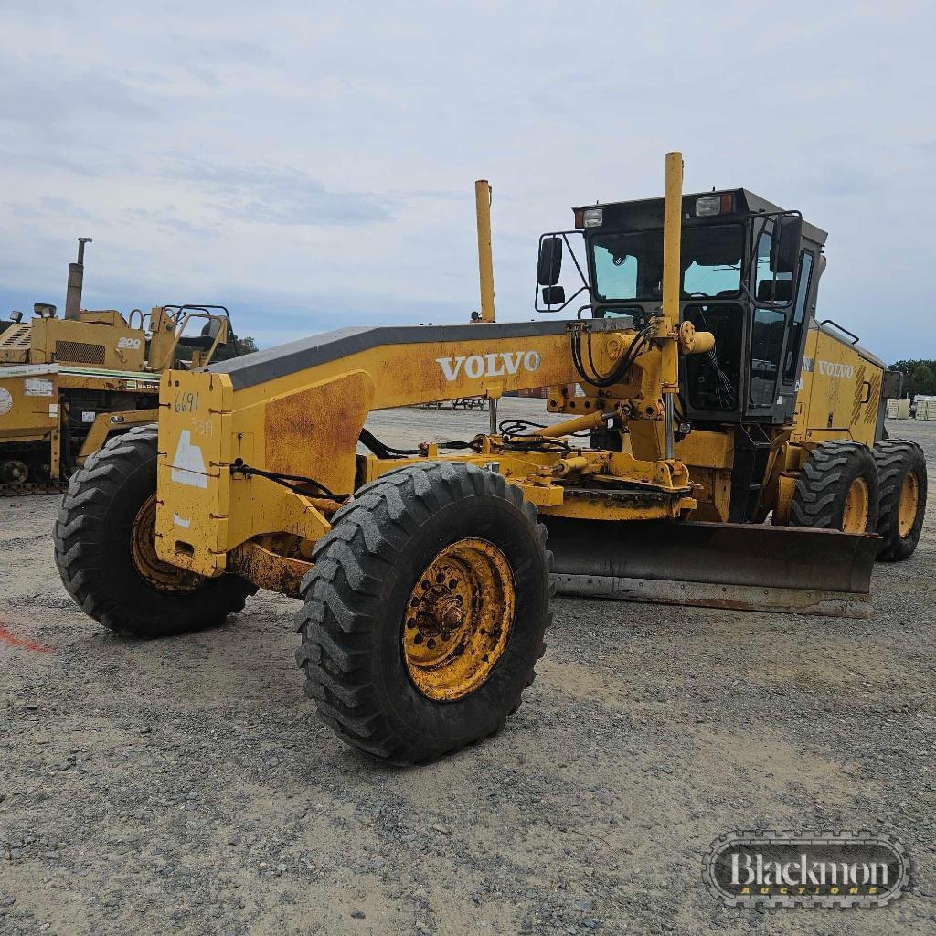 Image of Volvo G720B Primary image