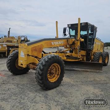 Main image Volvo G720B