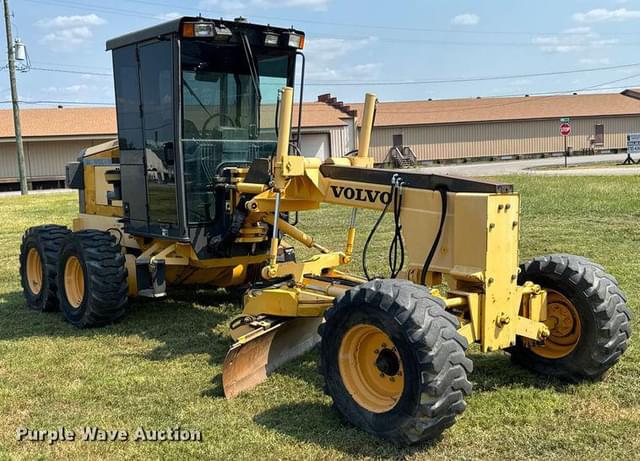 Image of Volvo G80 equipment image 2