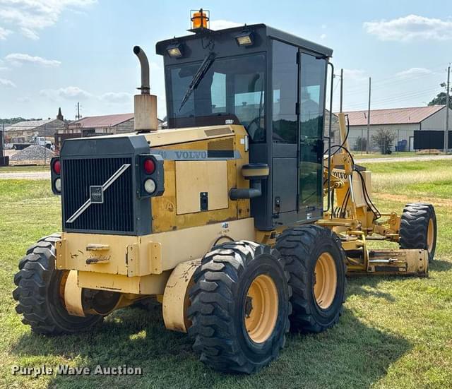 Image of Volvo G80 equipment image 4