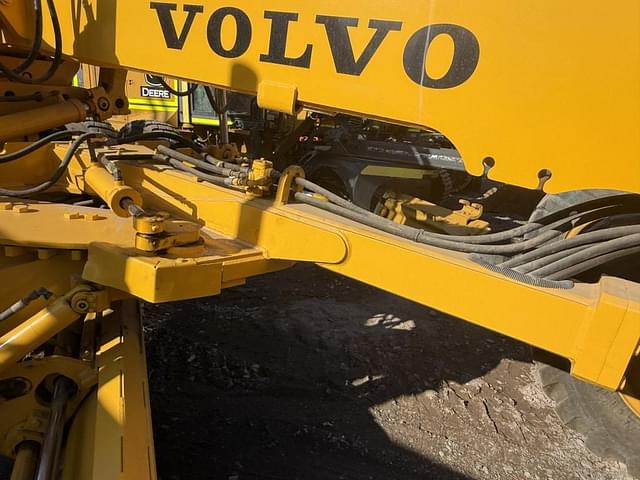 Image of Volvo G940 equipment image 4