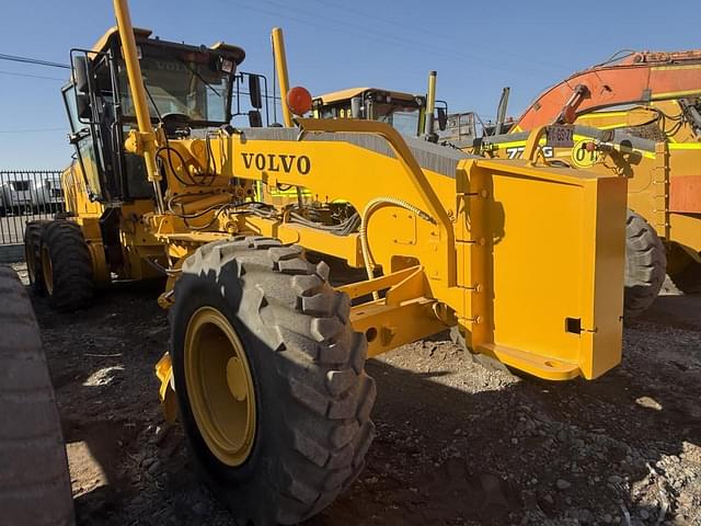 Image of Volvo G940 equipment image 2