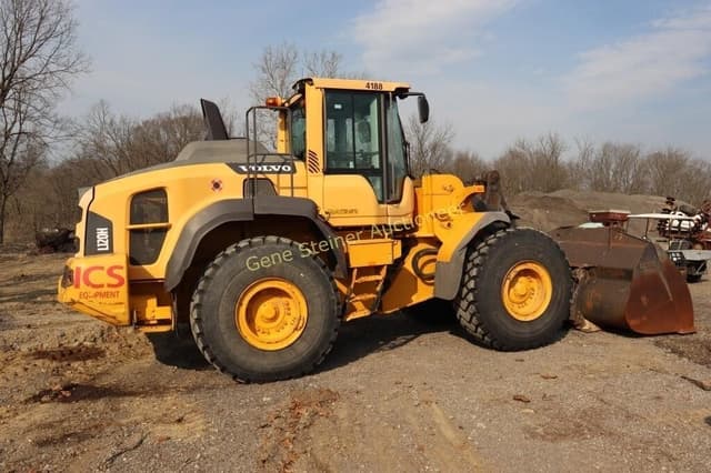 Image of Volvo L120H equipment image 3