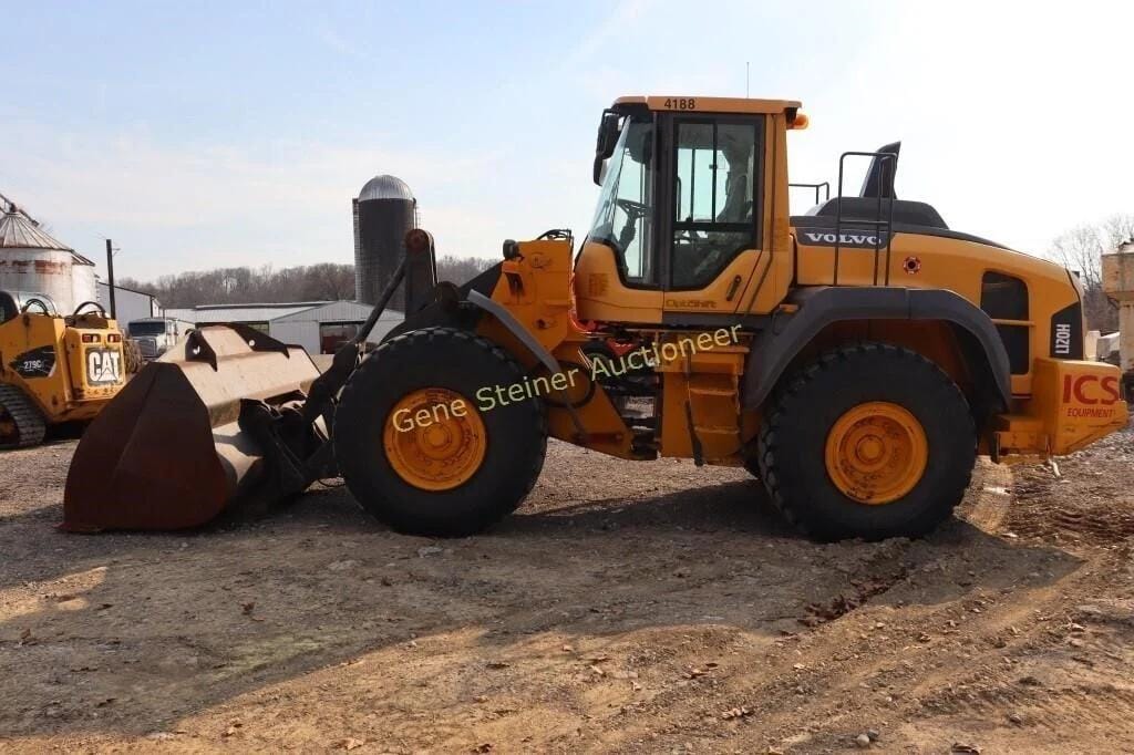 Volvo L120H Equipment Image0