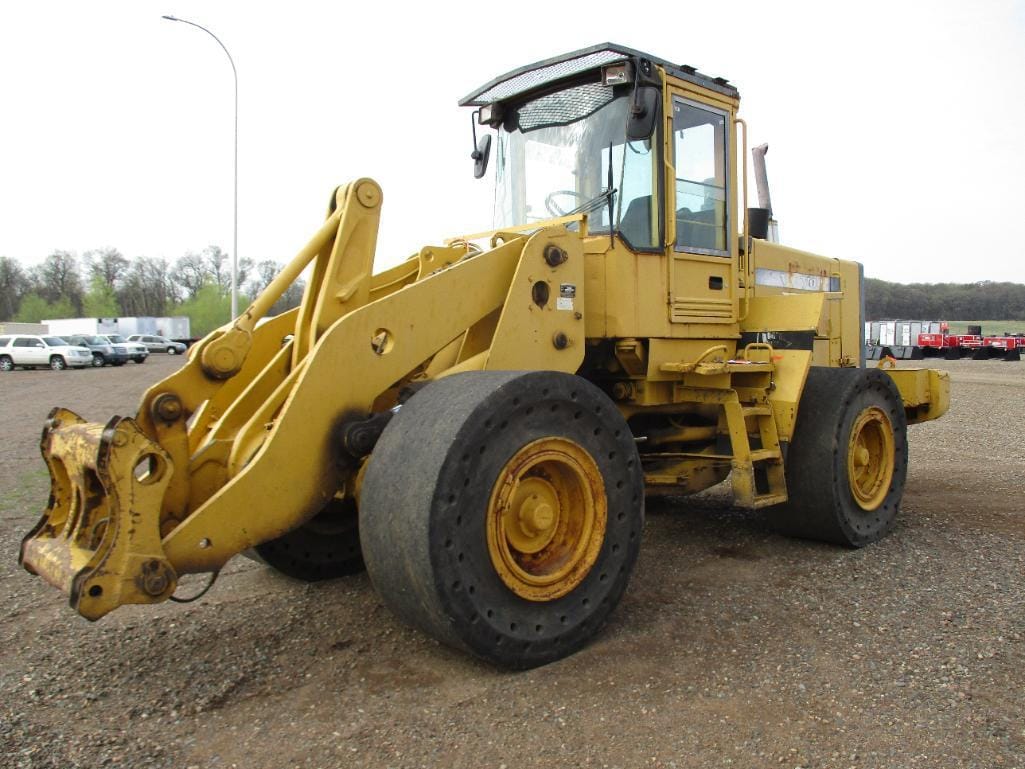 Main image Volvo L120C