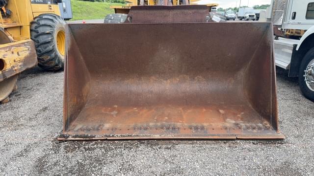 Image of Volvo L120D equipment image 3