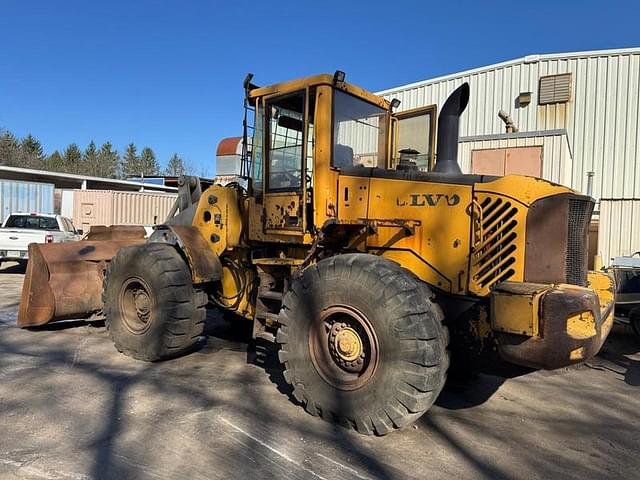 Image of Volvo L120E equipment image 2