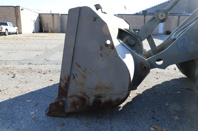 Image of Volvo L180C equipment image 2