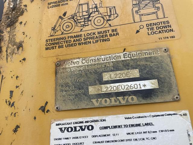 Image of Volvo L220E equipment image 4