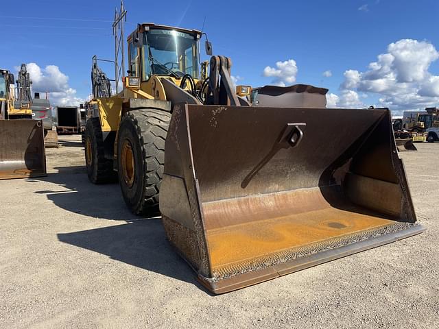 Image of Volvo L220E equipment image 1