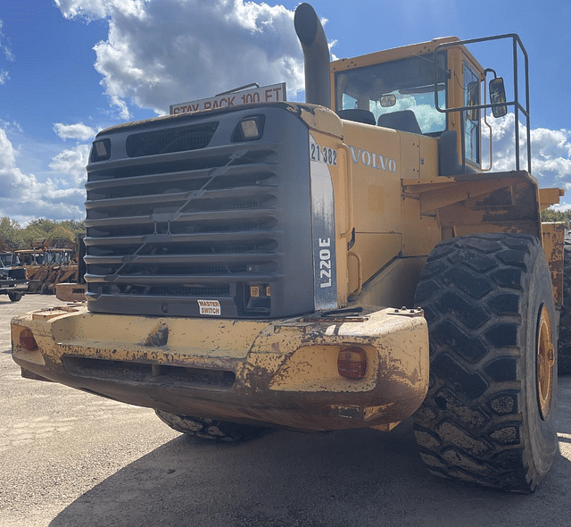 Image of Volvo L220E equipment image 2