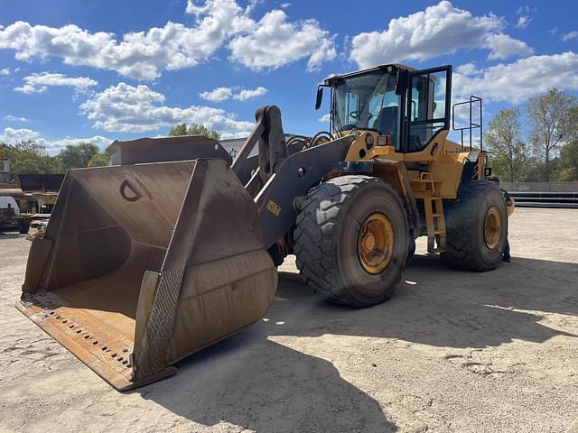 Image of Volvo L220F equipment image 1