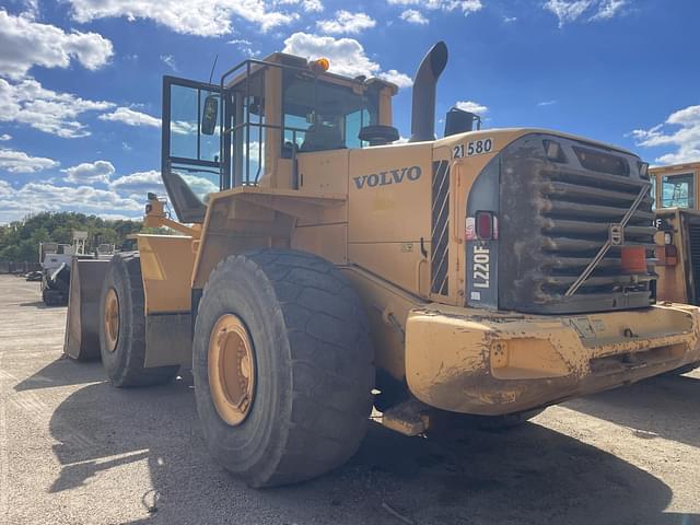 Image of Volvo L220F equipment image 4