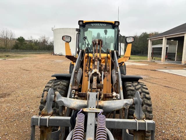 Image of Volvo L45H equipment image 2