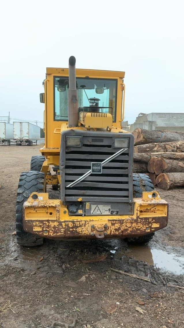 Image of Volvo L50C equipment image 2