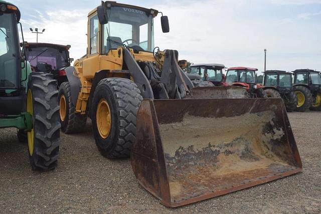 Image of Volvo L60E equipment image 3