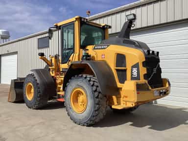 Wheel Loaders