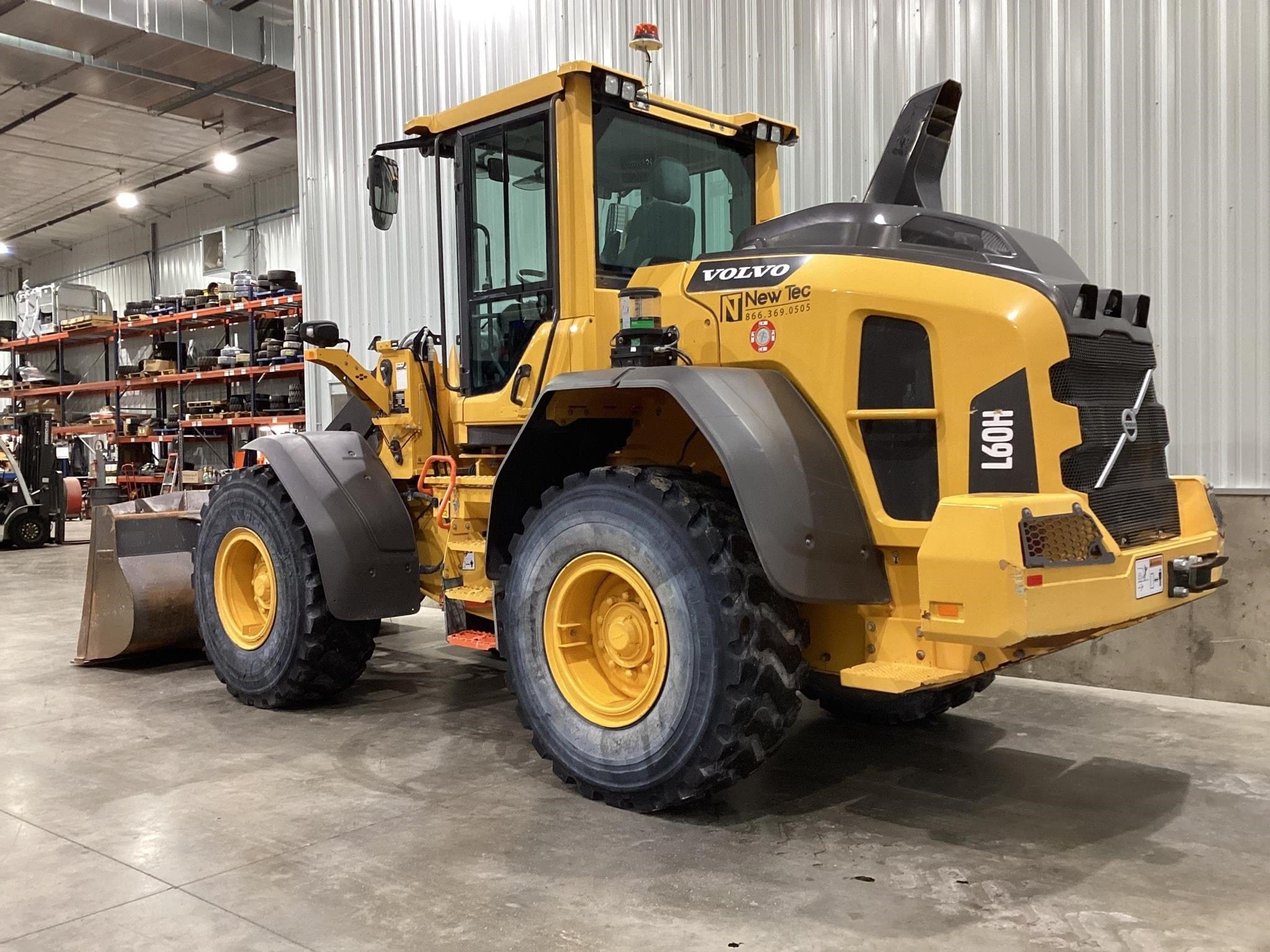 2023 Volvo L60H Equipment Image0