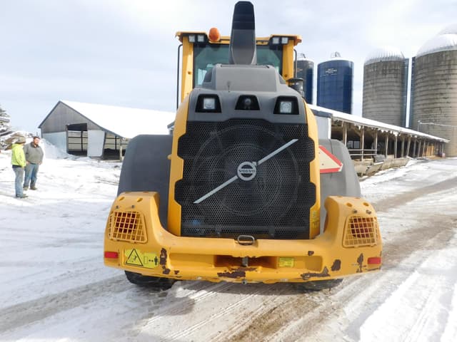 Image of Volvo L60H equipment image 2