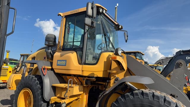 Image of Volvo L60H equipment image 4