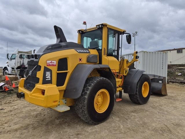 Image of Volvo L60H equipment image 2