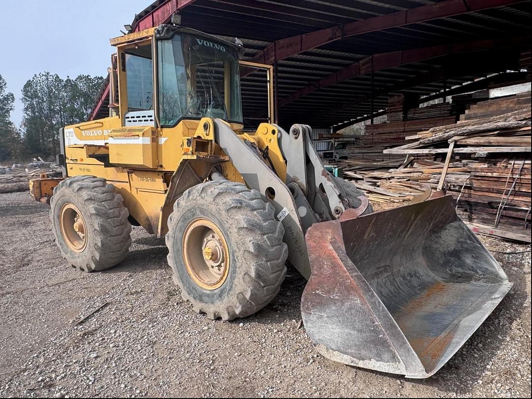 Image of Volvo L70B Primary Image