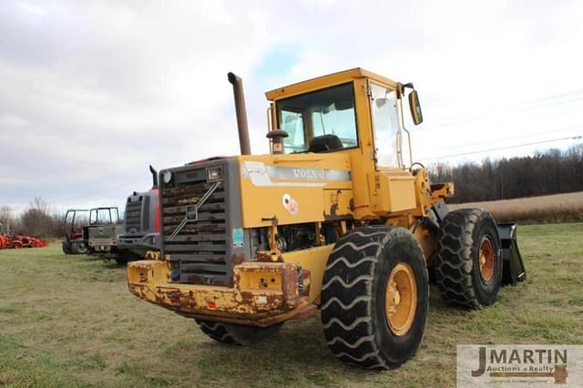 Image of Volvo L70C equipment image 3