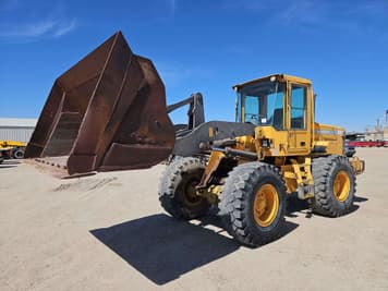 Main image Volvo L70D