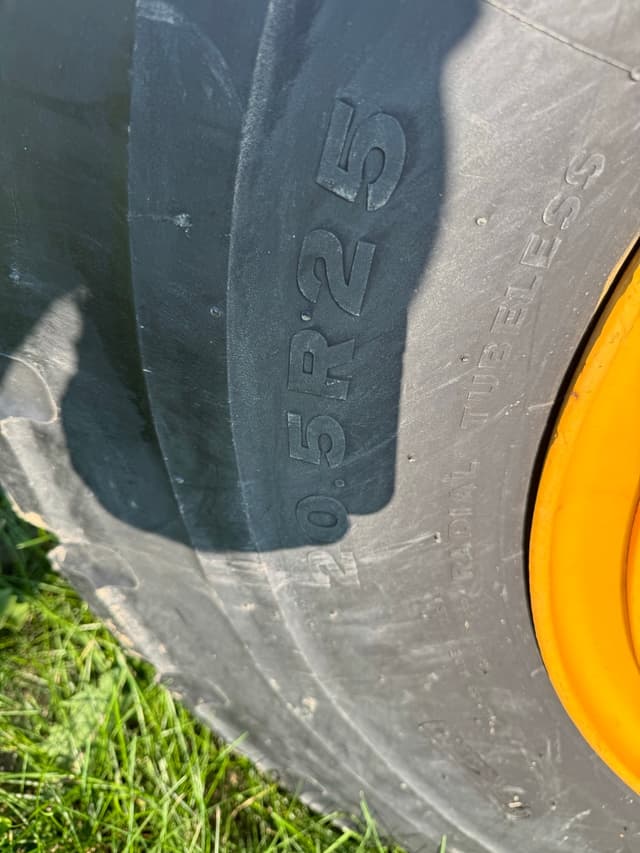Image of Volvo L70G equipment image 2