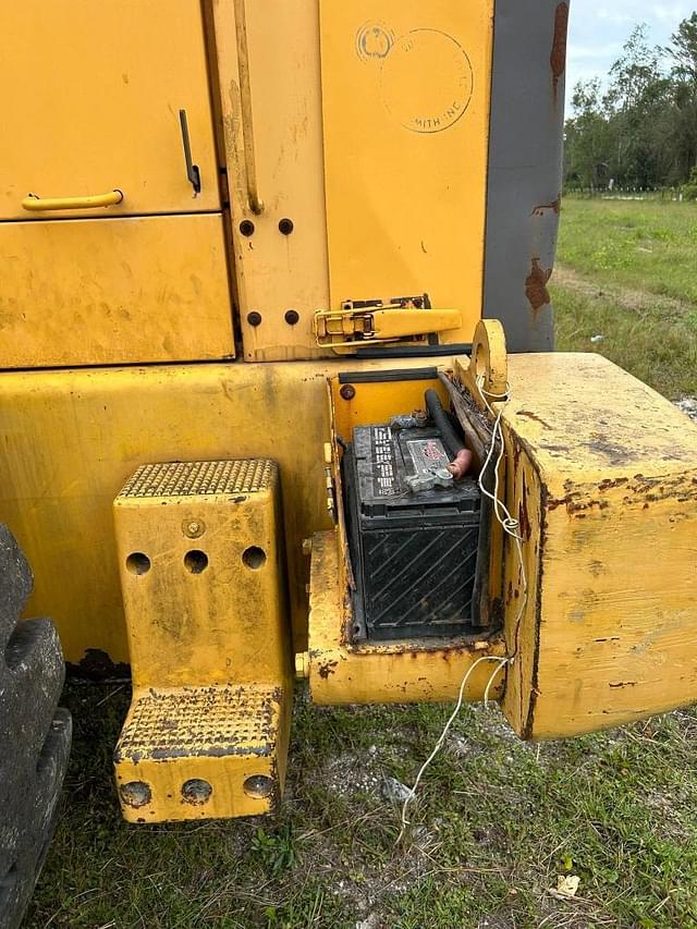 Image of Volvo L90C equipment image 4