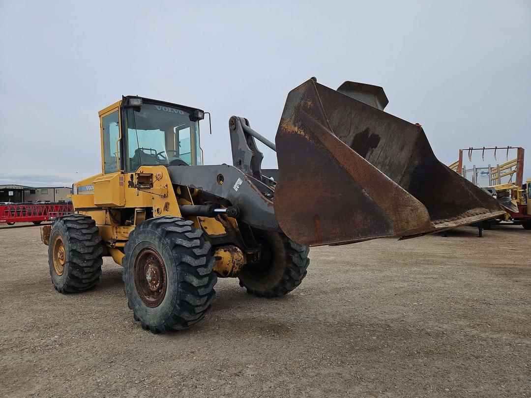 Image of Volvo L90C Primary image