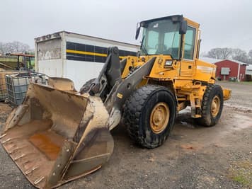 Main image Volvo L90C
