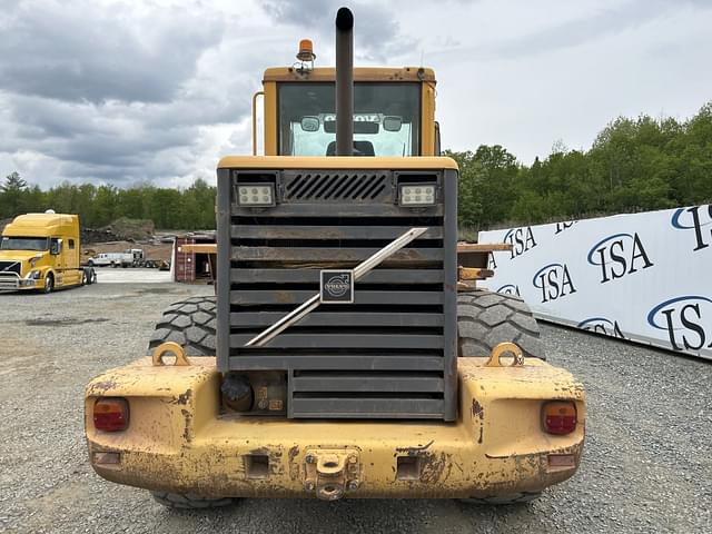Image of Volvo L90D equipment image 3