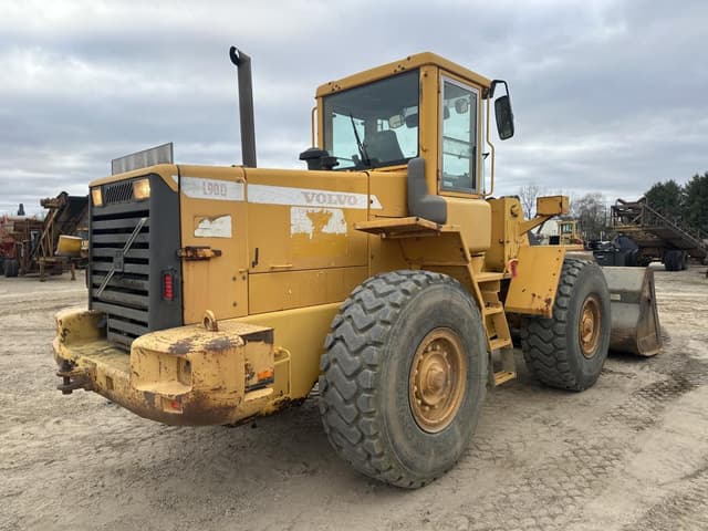 Image of Volvo L90D equipment image 4