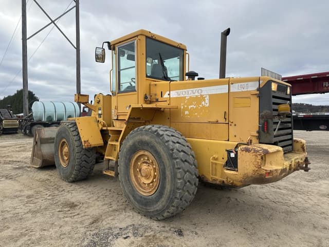 Image of Volvo L90D equipment image 2