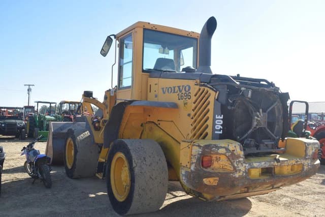 Image of Volvo L90E equipment image 1