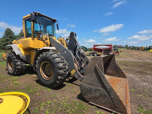 Image of Volvo L90E equipment image 1
