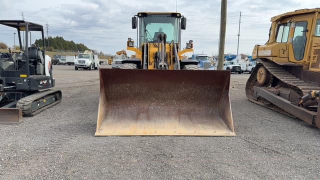 Image of Volvo L90F equipment image 1