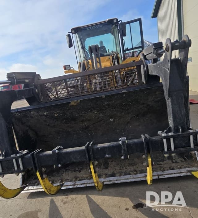 Image of Volvo L90F equipment image 1