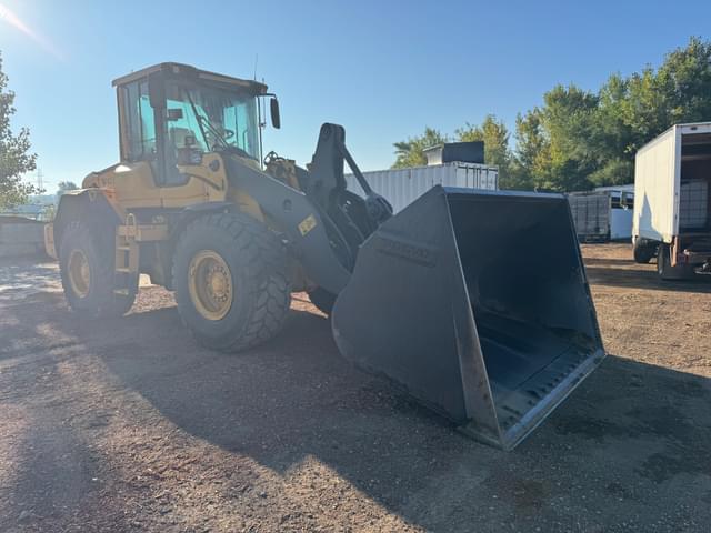 Image of Volvo L90F equipment image 3