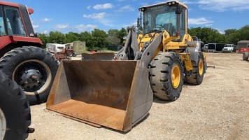 Main image Volvo L90G