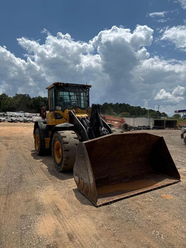 Image of Volvo L90H equipment image 1