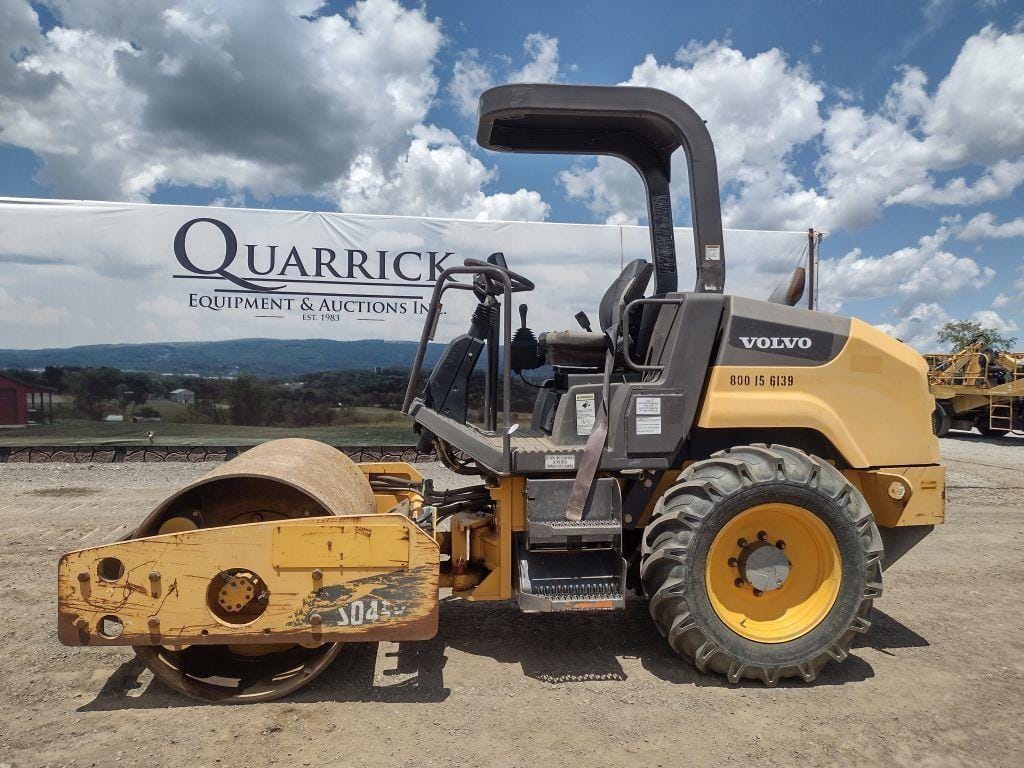 Volvo SD45B Equipment Image0