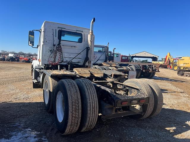 Image of Volvo VE D12-395 equipment image 1