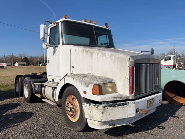 Image of Volvo Undetermined equipment image 4