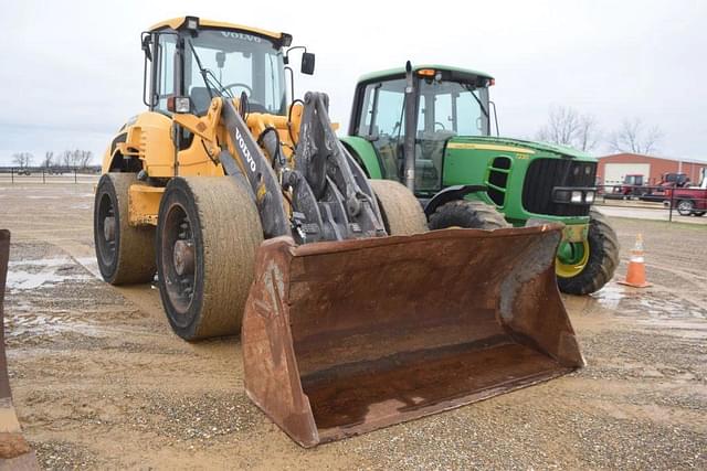 Image of Volvo L50G equipment image 3