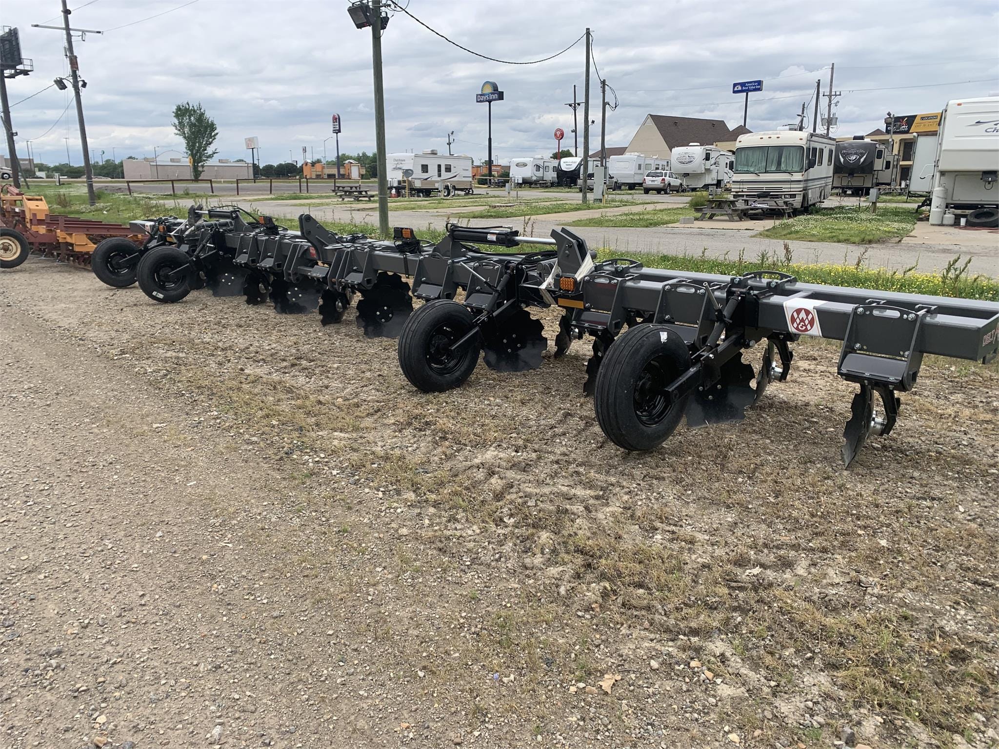 W&A 1238 Equipment Image0