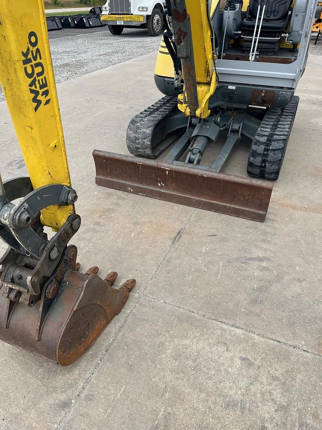 Image of Wacker Neuson 3503 equipment image 3